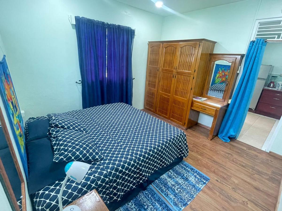 Miller'S Guest House Buccoo Bagian luar foto