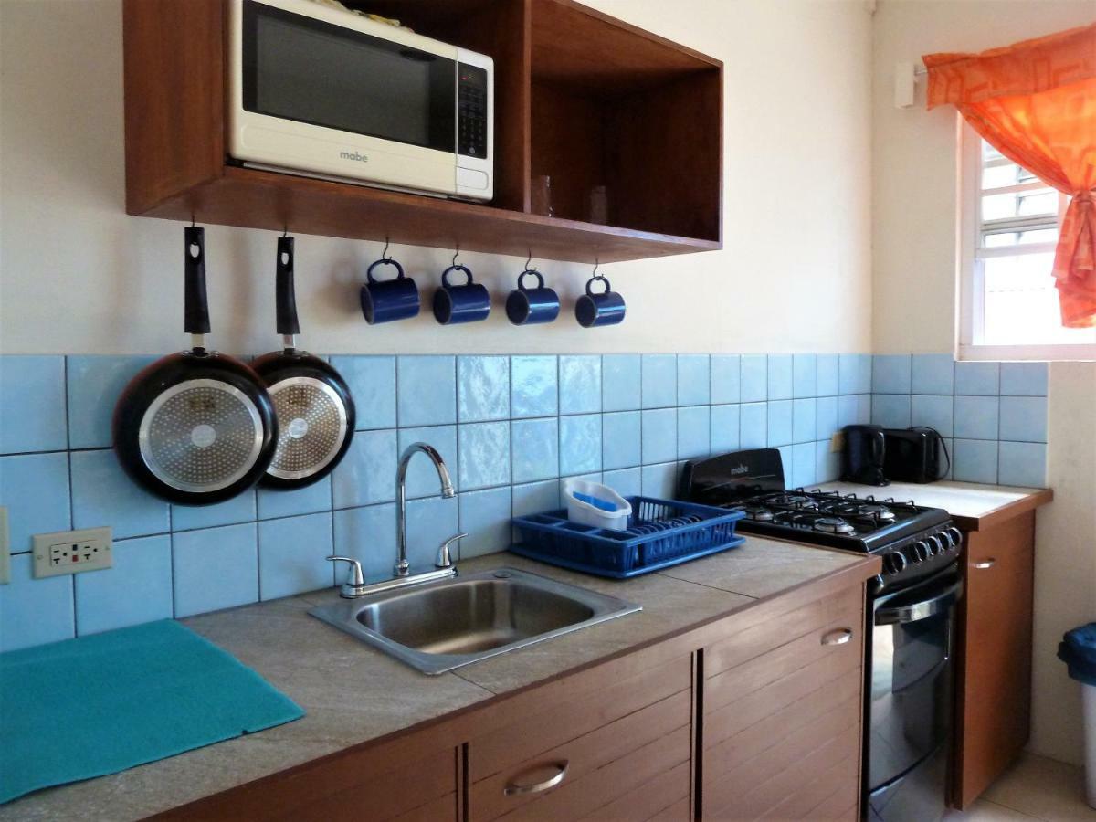Miller'S Guest House Buccoo Bagian luar foto