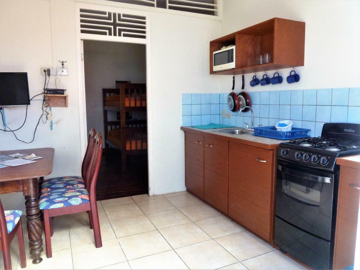 Miller'S Guest House Buccoo Bagian luar foto