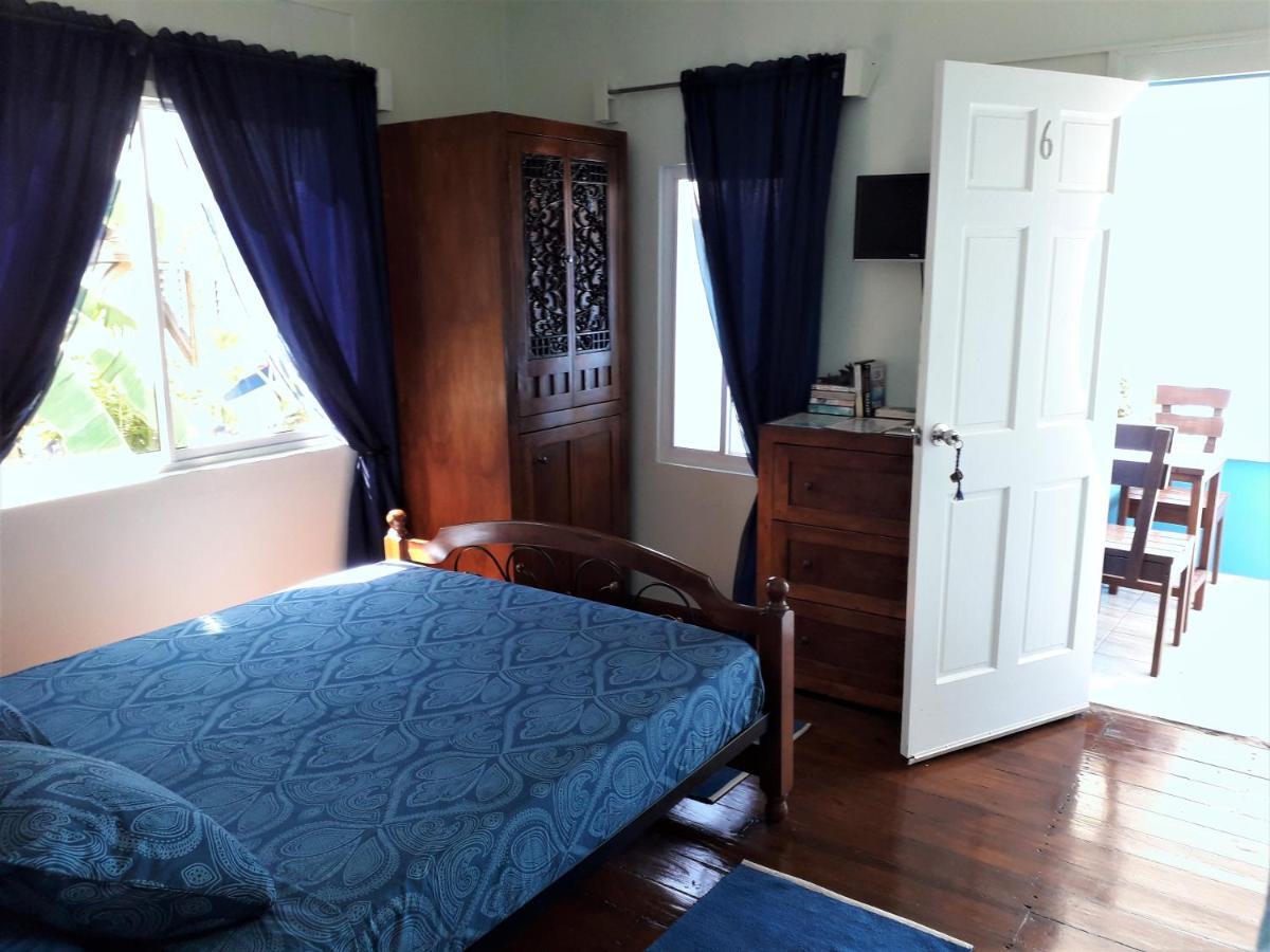 Miller'S Guest House Buccoo Bagian luar foto