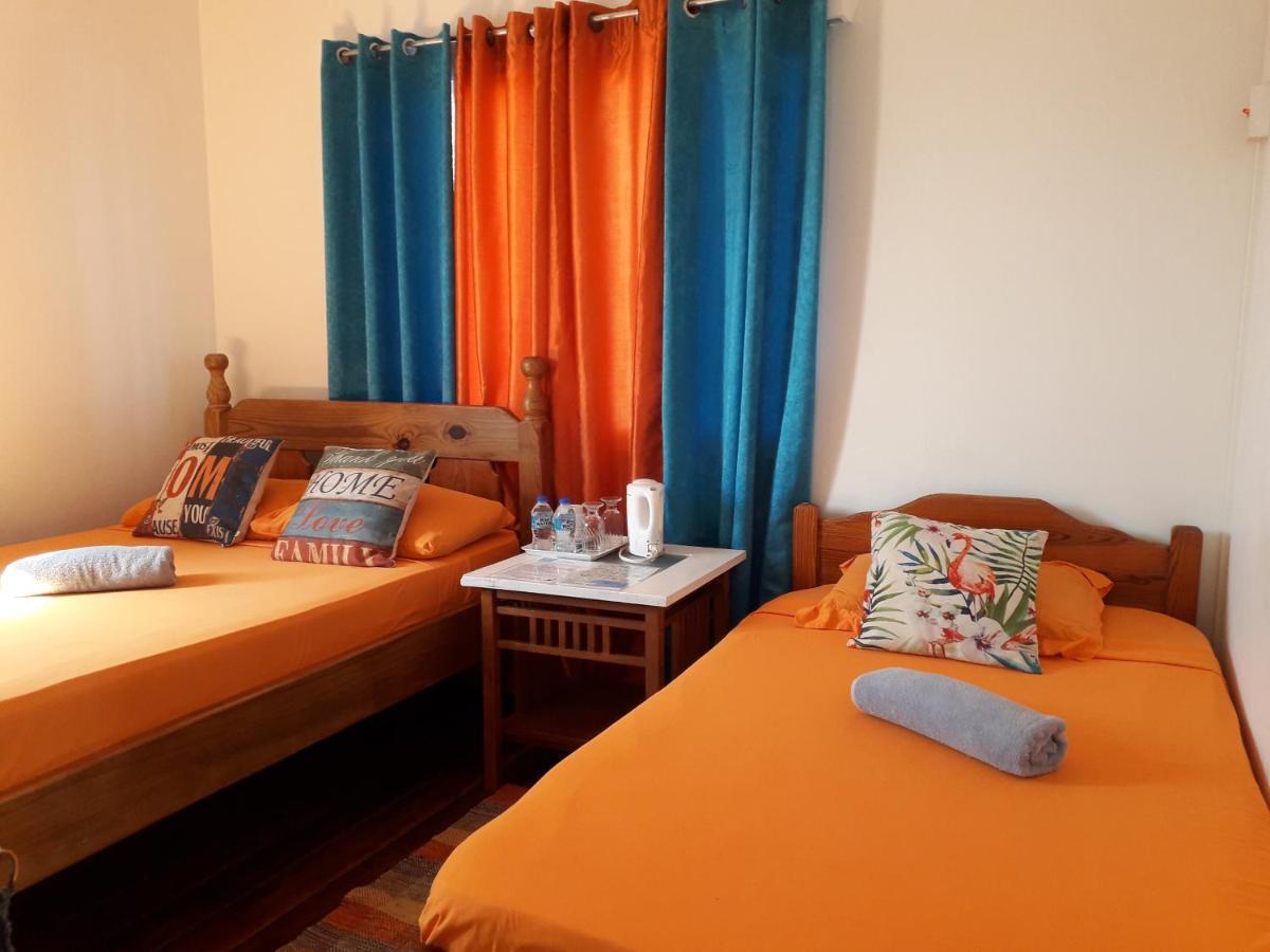 Miller'S Guest House Buccoo Bagian luar foto